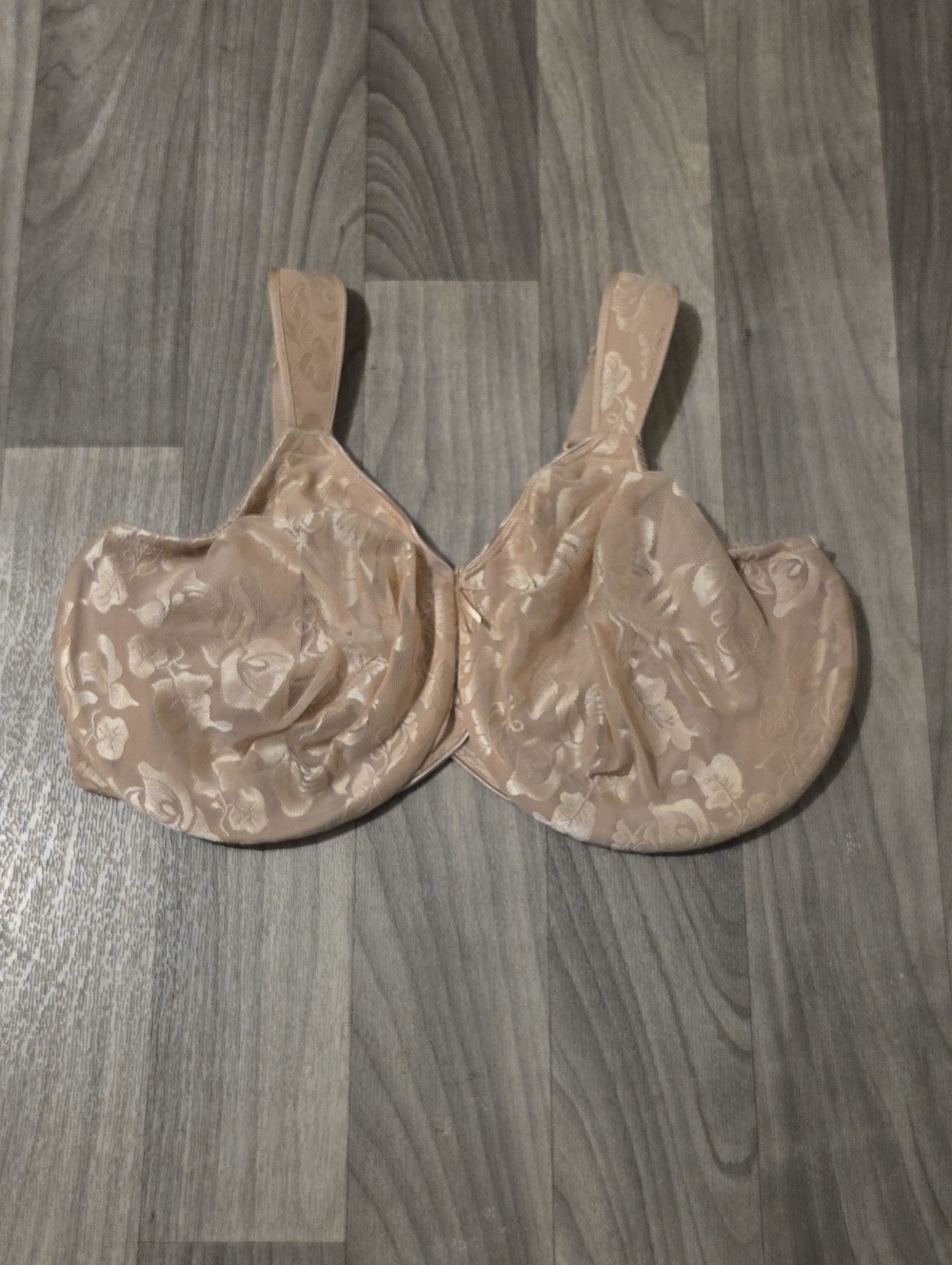 Wacoal Beige Floral Jacquard Full Coverage Underwire Bra Size 44G. Whitout Padd.